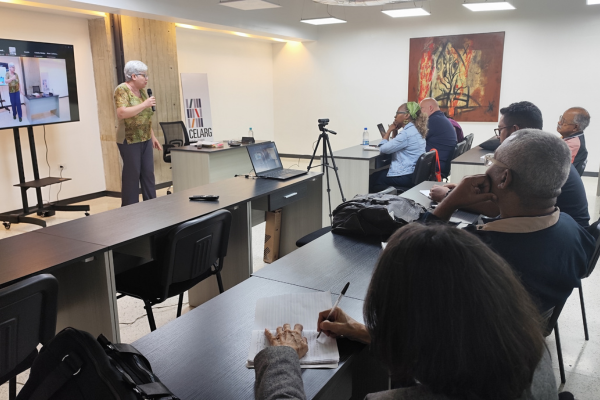 Investigadores reflexionan sobre los enclaves del latifundio y la cultura petrolera